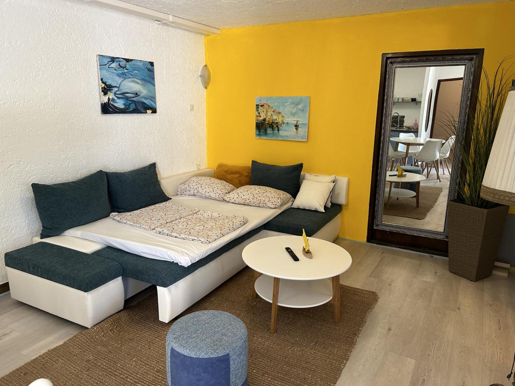 Peaceful Apartment With Patio Rovinj Kültér fotó